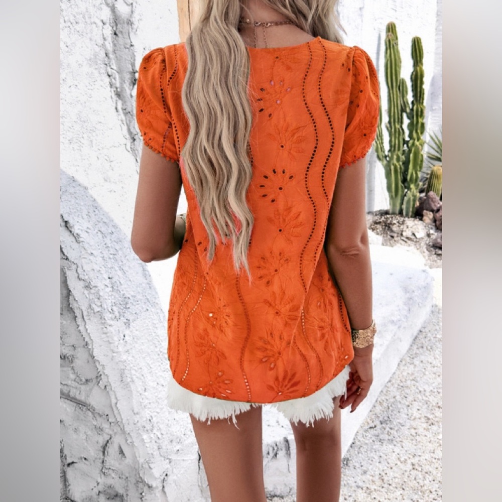 Casual Cute Short Sleeve
Jacquard Crew Neck Top - Picture 3 of 4